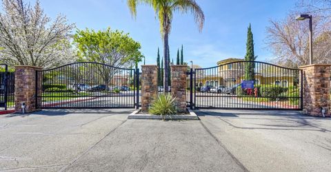 1900 Danbrook Dr #223, Unit 223, Sacramento, CA 95835 Photo