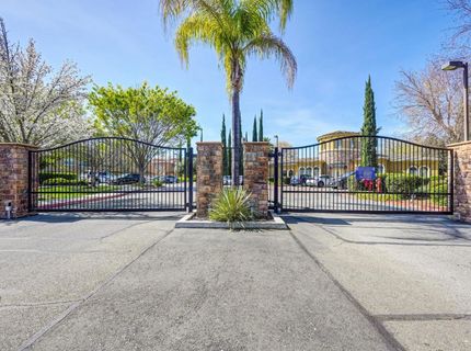 1900 Danbrook Dr #223, Unit 223, Sacramento, CA 95835 Photo