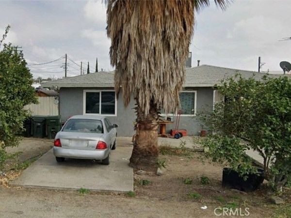 10409 Hemlock Avenue, Fontana, CA 92337