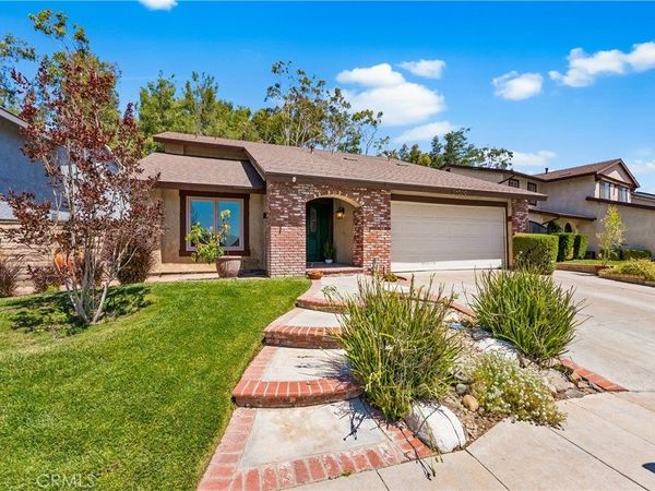 21929 Marjoram Court, Saugus, CA 91350