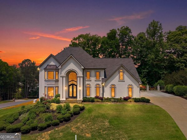 1085 Brooksglen Drive, Roswell, GA 30075