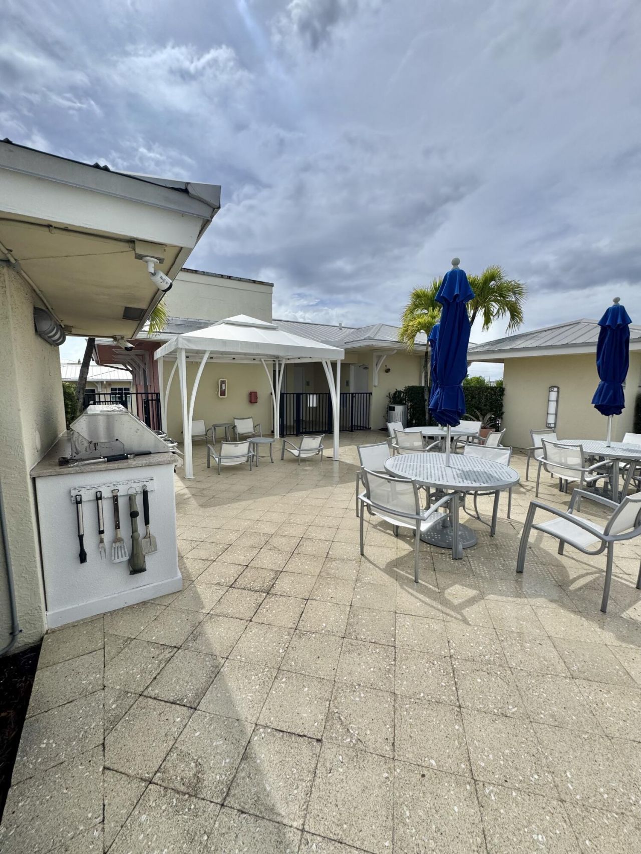 225 NE 1st Street, Unit 405, Delray Beach, FL 33444 Photo