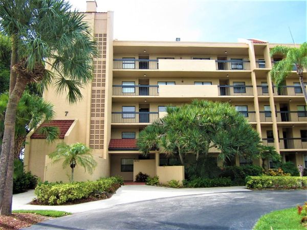 600 Egret Circle, Unit 7201, Delray Beach, FL 33444