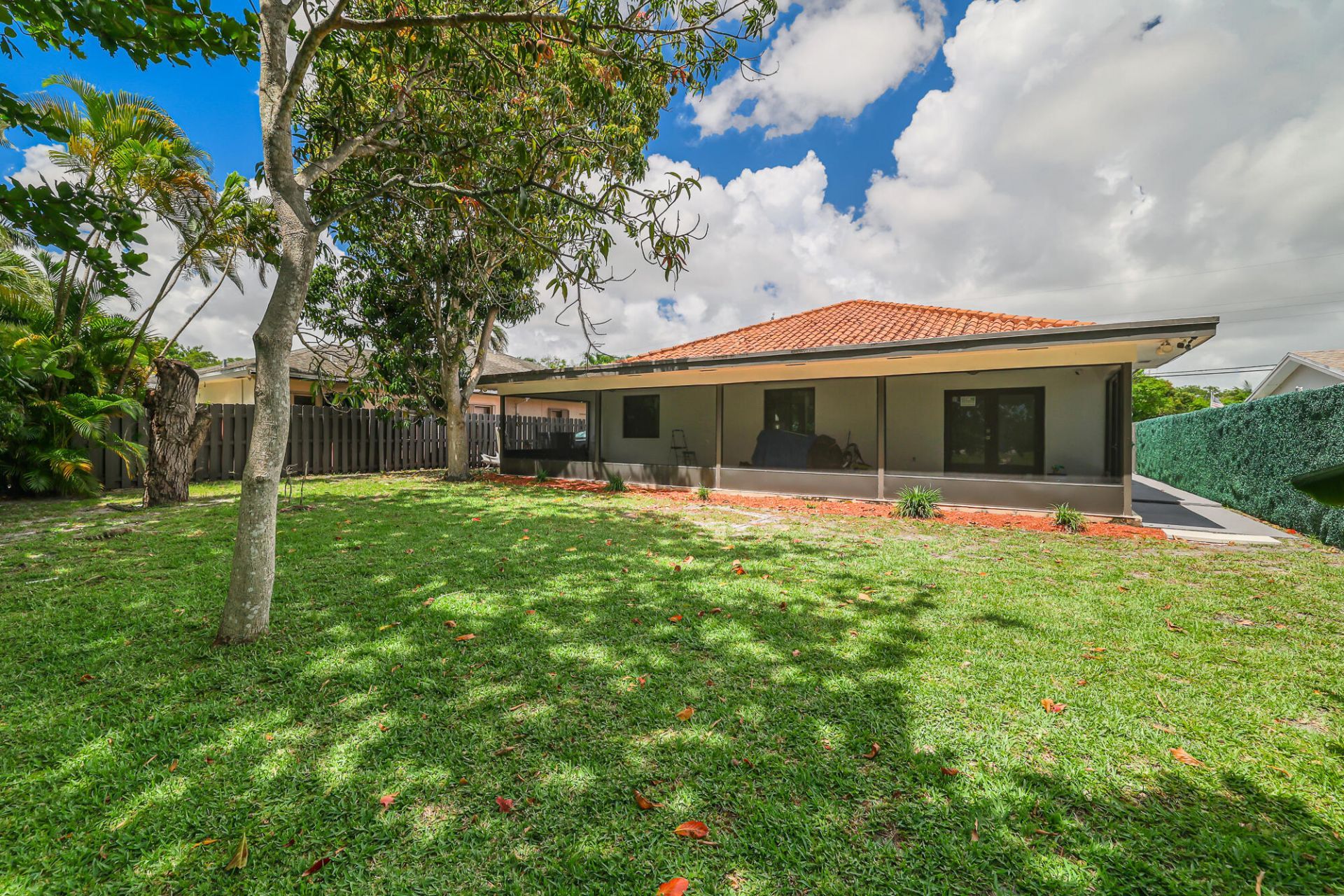 2000 SW 28th Avenue, Fort Lauderdale, FL 33312 Photo