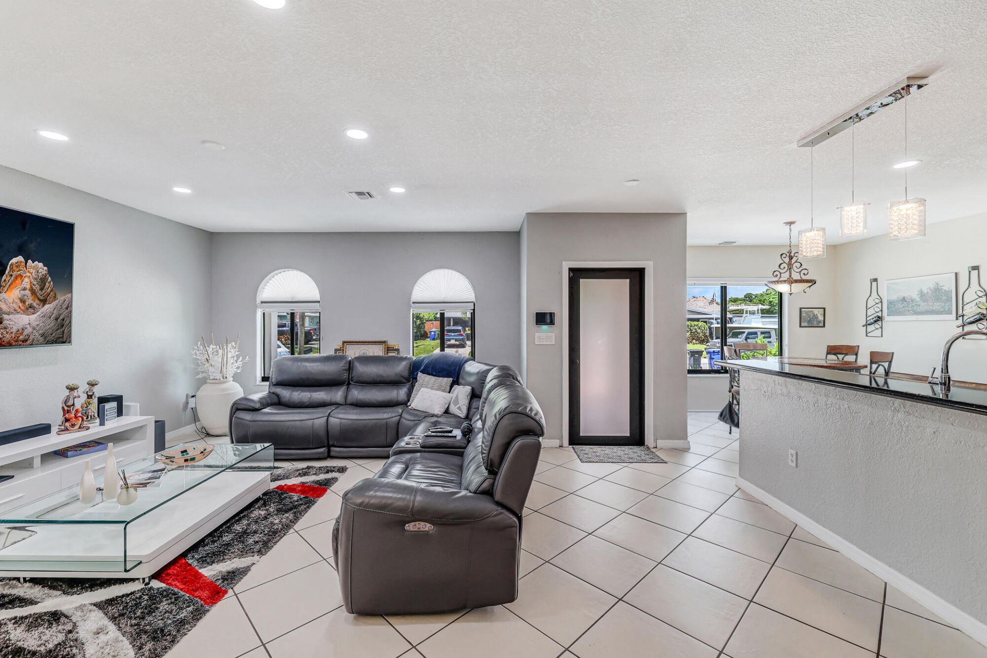 2000 SW 28th Avenue, Fort Lauderdale, FL 33312 Photo