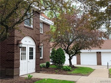 144 Charter Oaks Drive, Unit A, Buffalo, NY 14228