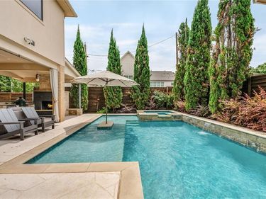 6910 Huff Trail, Dallas, TX 75214