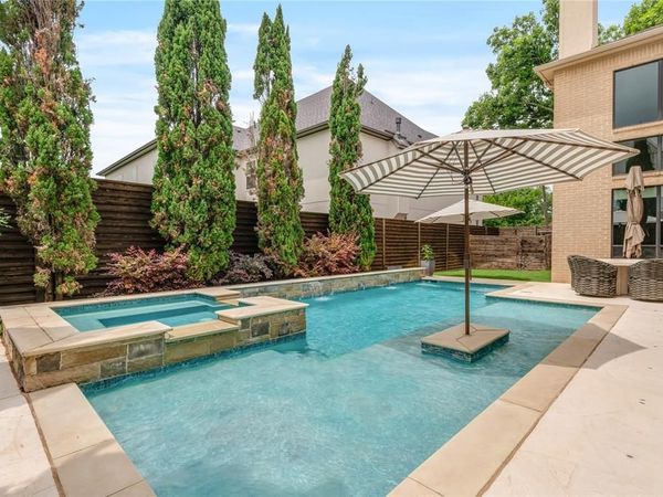 6910 Huff Trail, Dallas, TX 75214