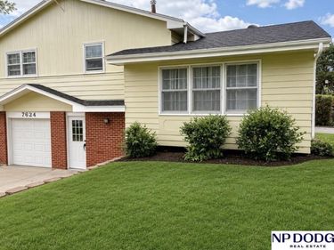 7624 Nebraska Avenue, Omaha, NE 68134