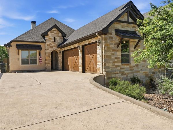 1329 RIVER PLACE DR, New Braunfels, TX 78130