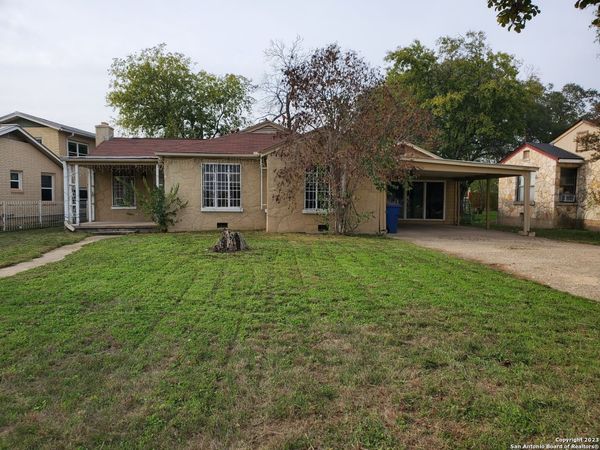 114 PARDO CIR, San Antonio, TX 78228