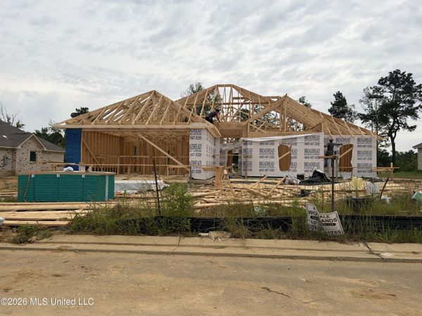 566 Patrick Farms Drive, Pearl, MS 39208