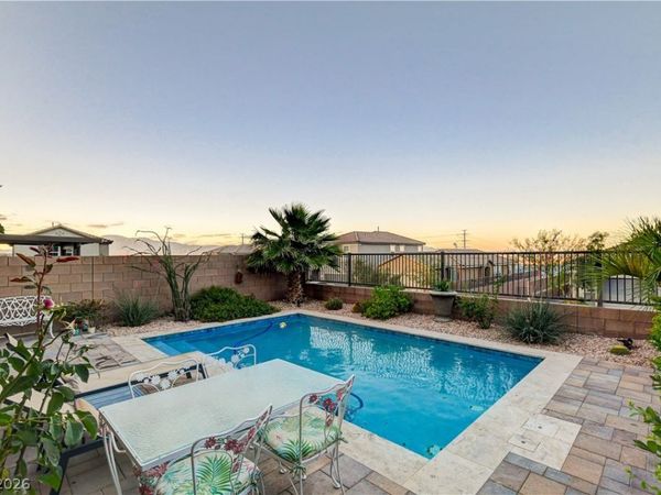 5402 Zacatin Court , Las Vegas, NV 89166