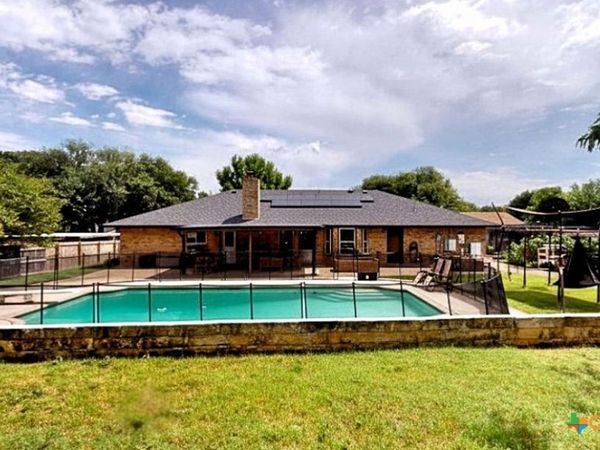 205 Red Oak Drive, Harker Heights, TX 76548