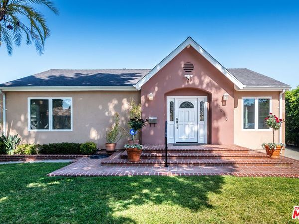 4948 Petit Avenue, Encino, CA 91436