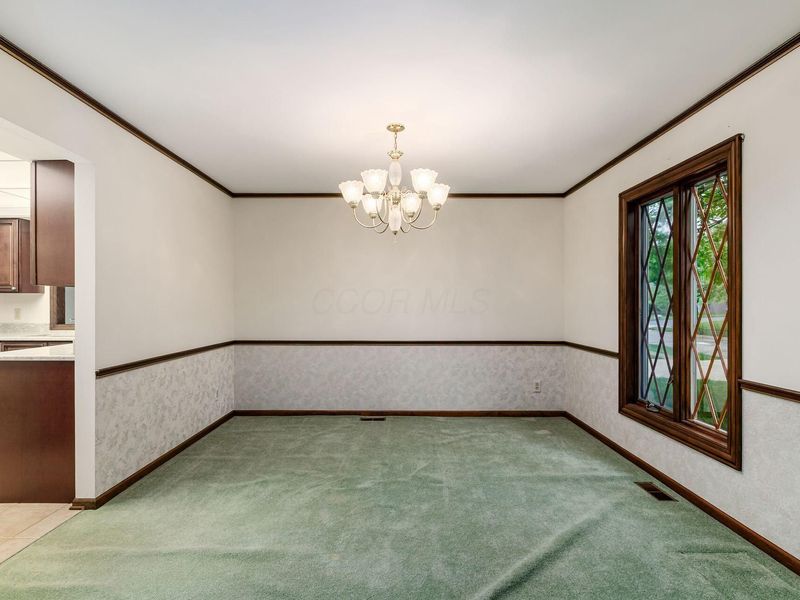 6886 Lakebrook Boulevard, Columbus, OH 43235 Photo 12
