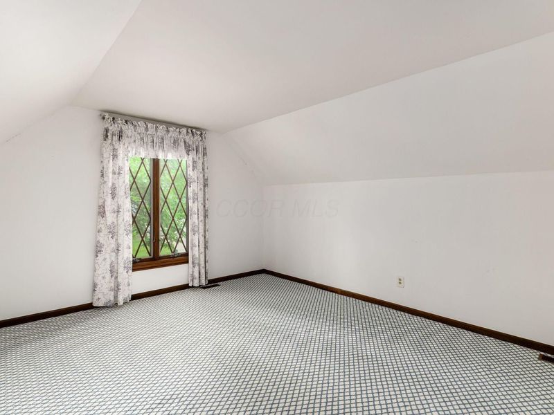 6886 Lakebrook Boulevard , Columbus, OH 43235 Photo 43