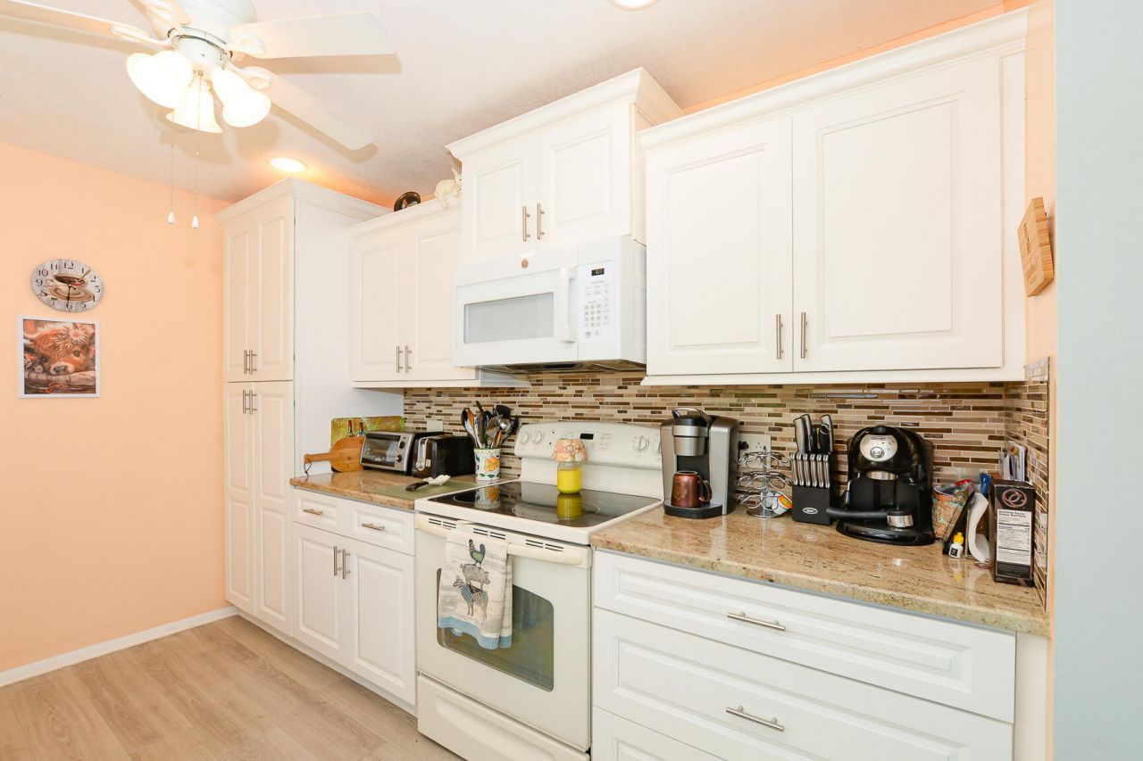 18 Lake Vista Trail, Unit 107, Port Saint Lucie, FL 34952 Photo