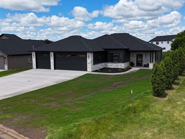 1325 Iris Lane, Saint Joseph, MN 56374