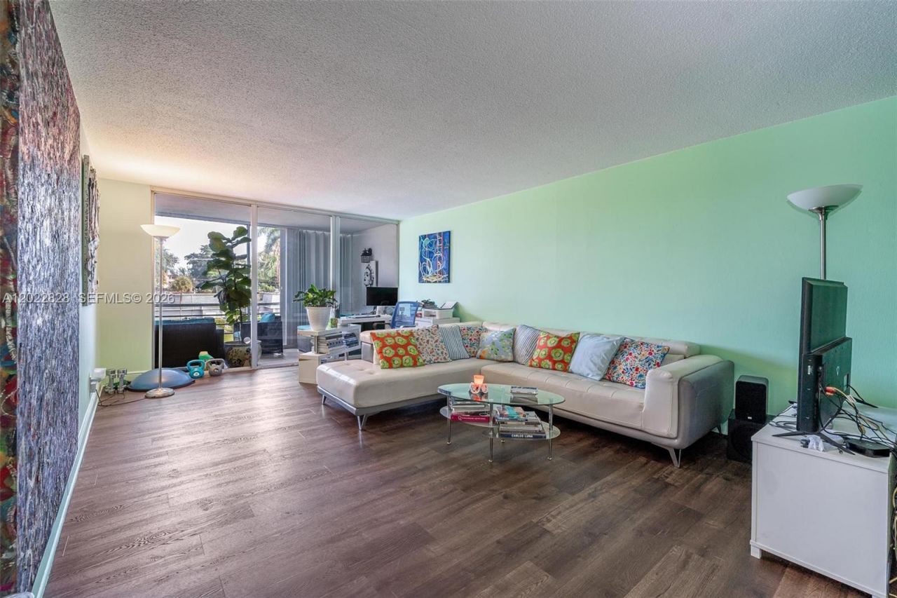 6923 Cypress Rd, Unit C12, Plantation, FL 33317 Photo