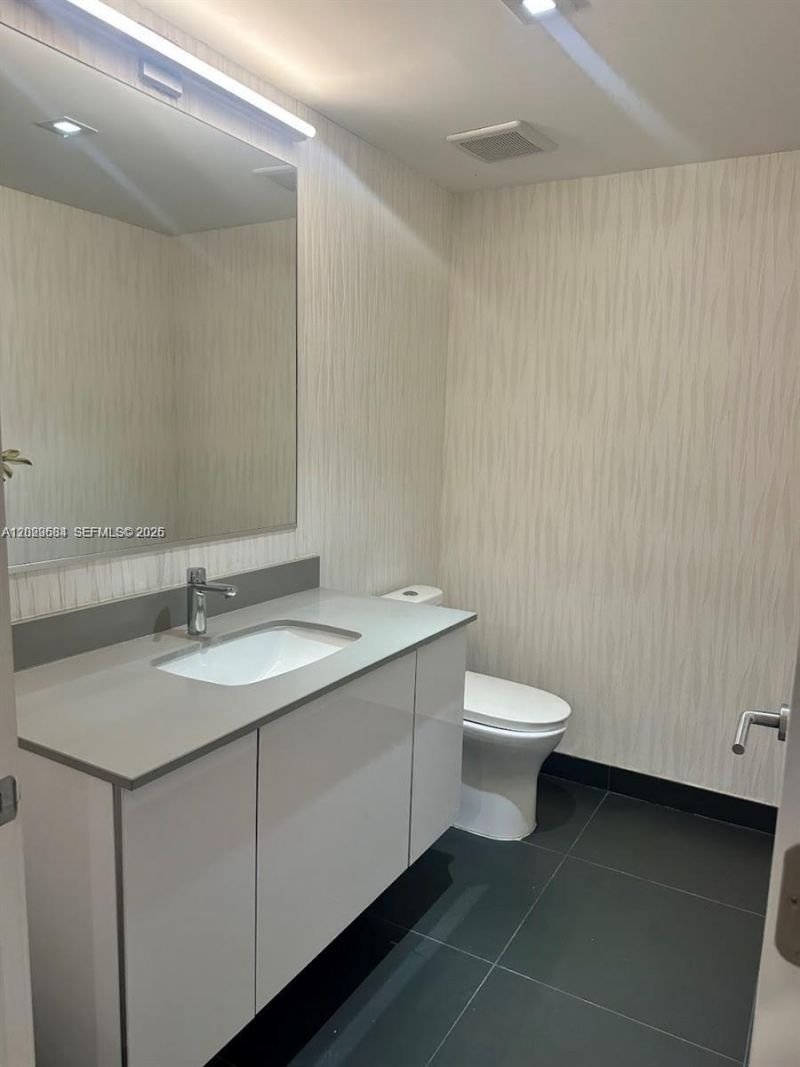 1600 NE 1st Ave , Unit 1612, Miami, FL 33132 Photo
