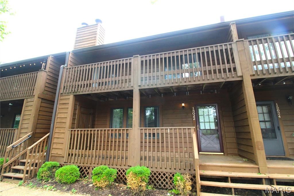 15022 Baxter Village Drive , Chesterfield, MO 63017 Main Photo