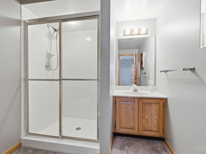 12150 Peak Drive, Cincinnati, OH 45246 Photo 55