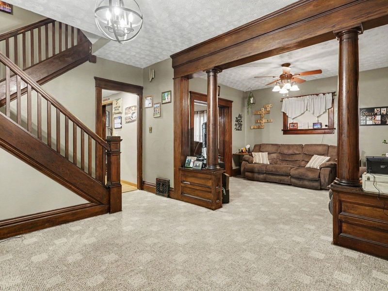 489 S Prospect Street , Marion, OH 43302 Photo 3