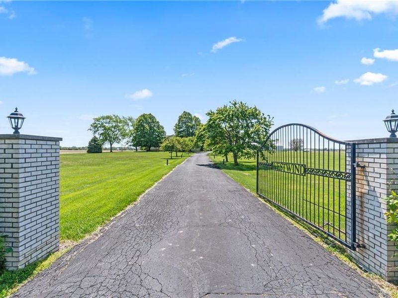 10210 Baltimore Phillipsburg Road, Clay Township, OH 45309 Photo 6