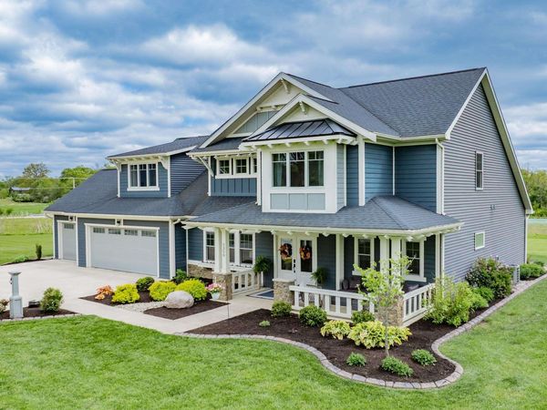 5350 Hollopeter Road, Leo, IN 46765