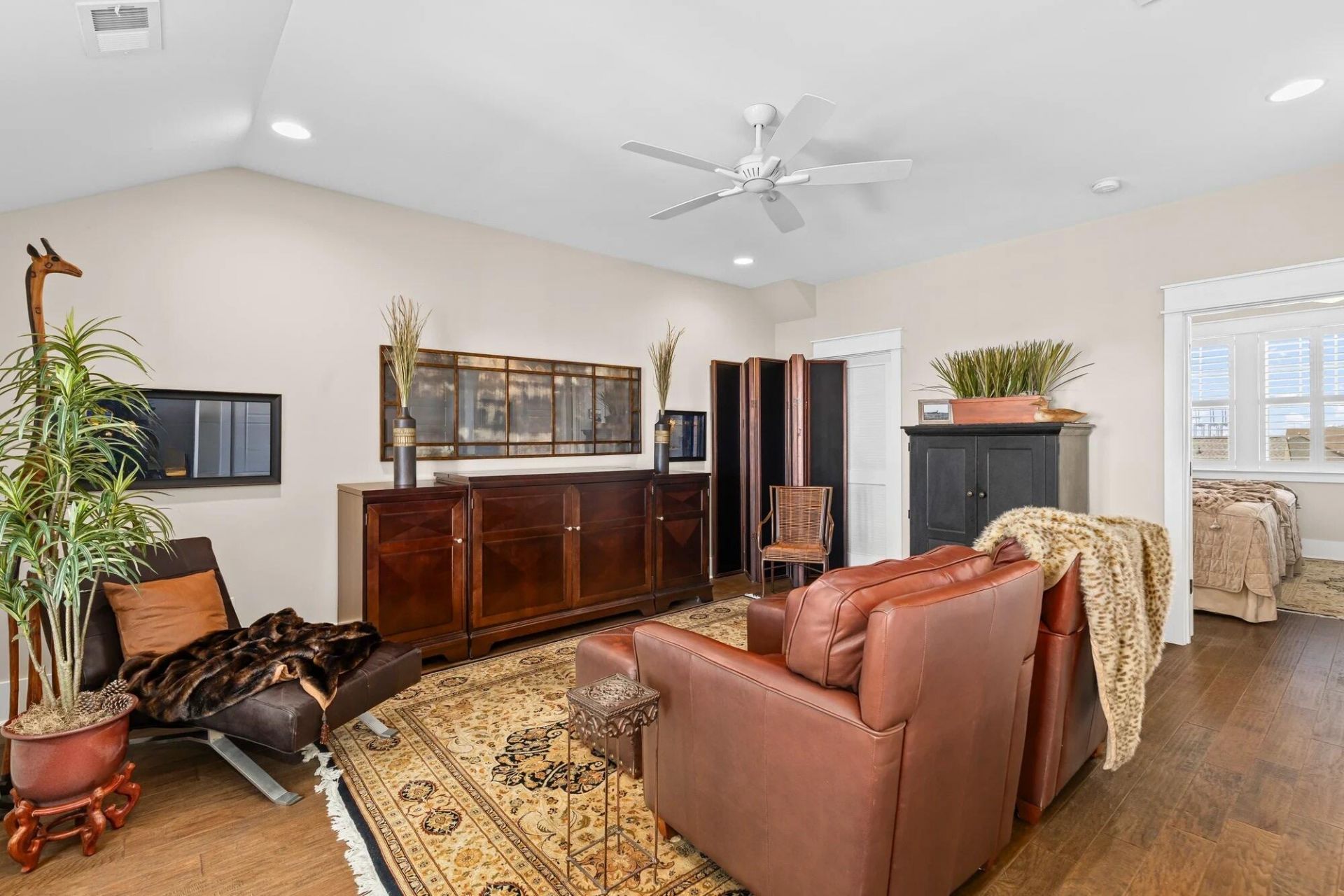 1707 Frissel Street Photo 36