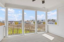 1707 Frissel Street photo 4