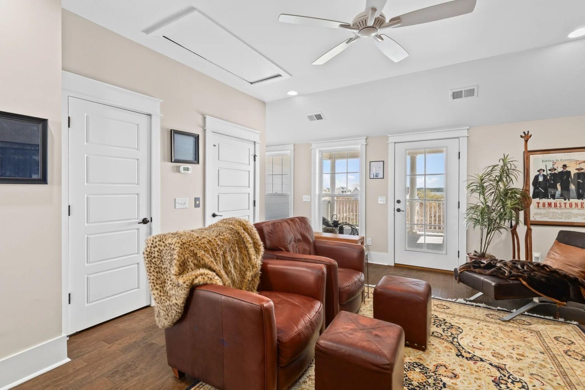 1707 Frissel Street Photo 40