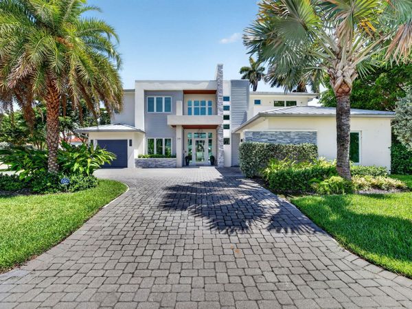 39 Pelican Drive, Fort Lauderdale, FL 33301