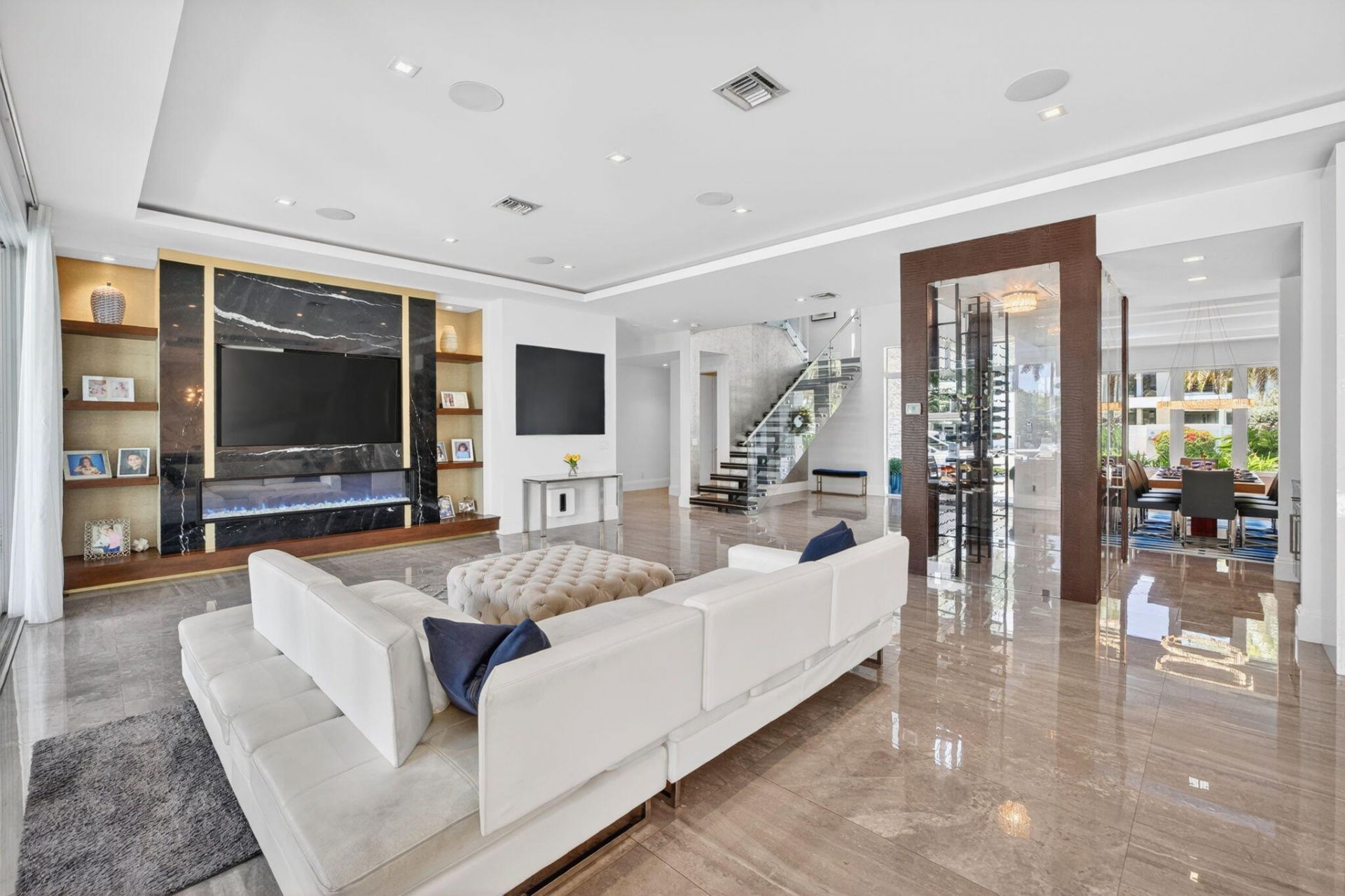 39 Pelican Drive, Fort Lauderdale, FL 33301 Photo