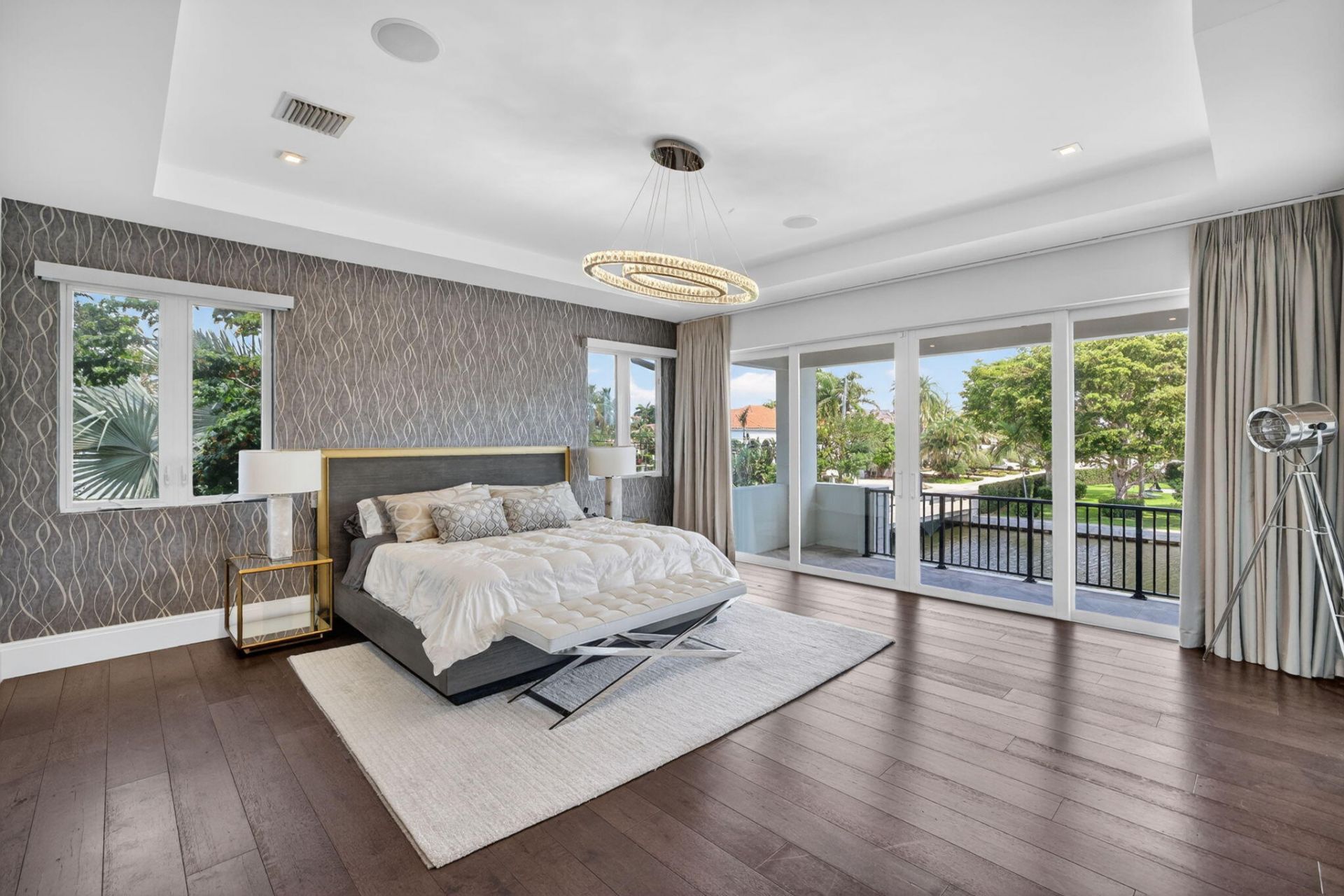 39 Pelican Drive, Fort Lauderdale, FL 33301 Photo