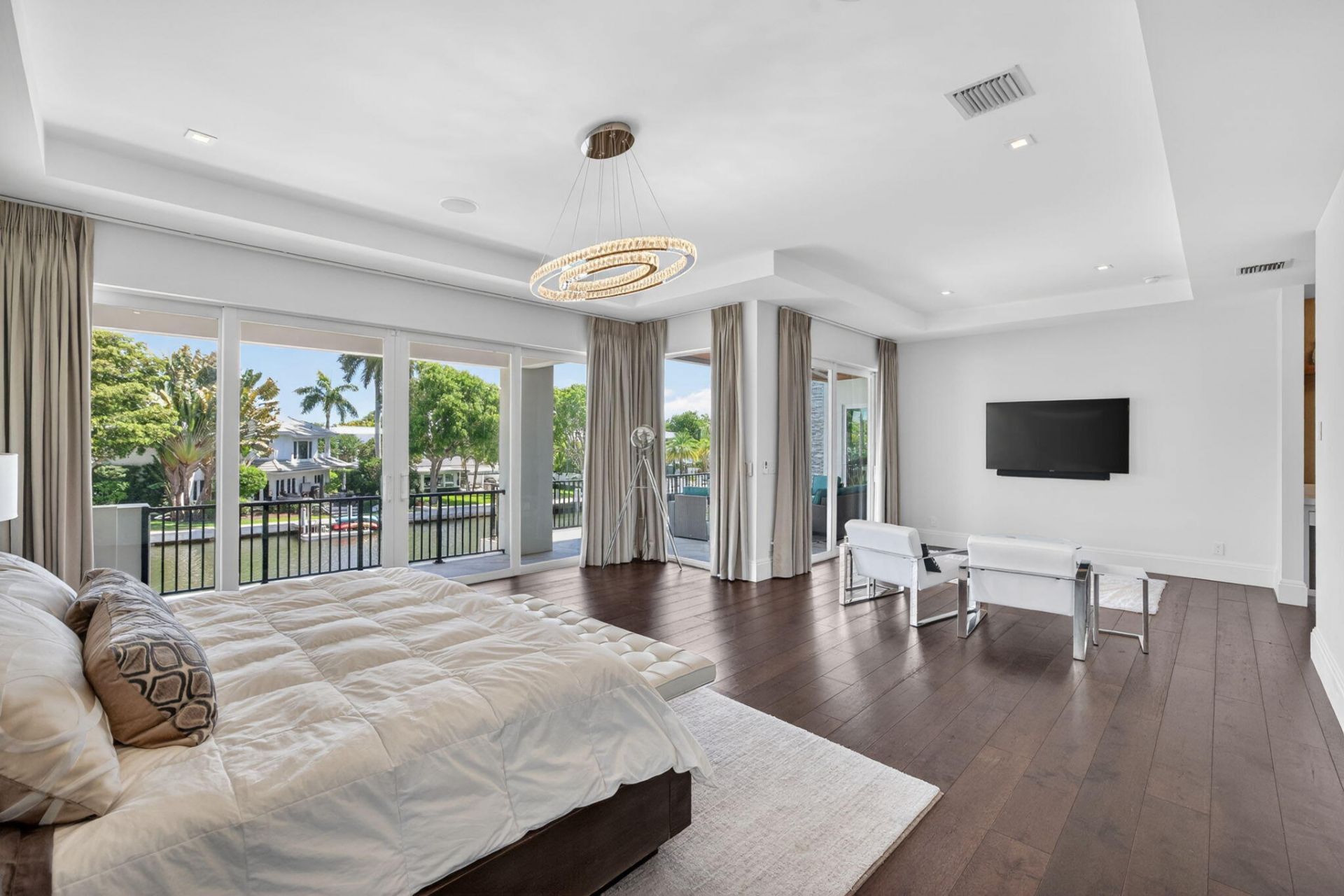 39 Pelican Drive, Fort Lauderdale, FL 33301 Photo