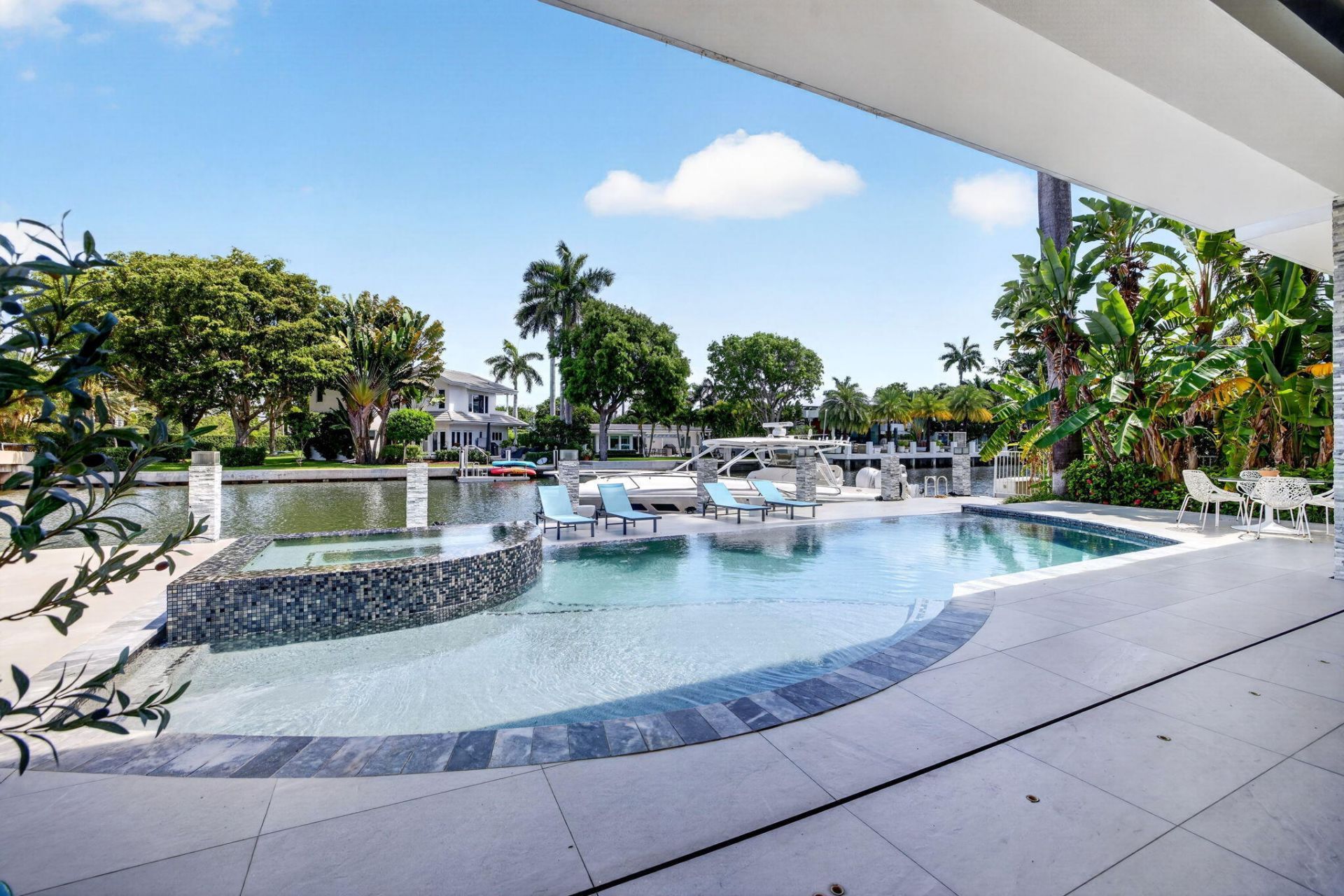 39 Pelican Drive, Fort Lauderdale, FL 33301 Photo