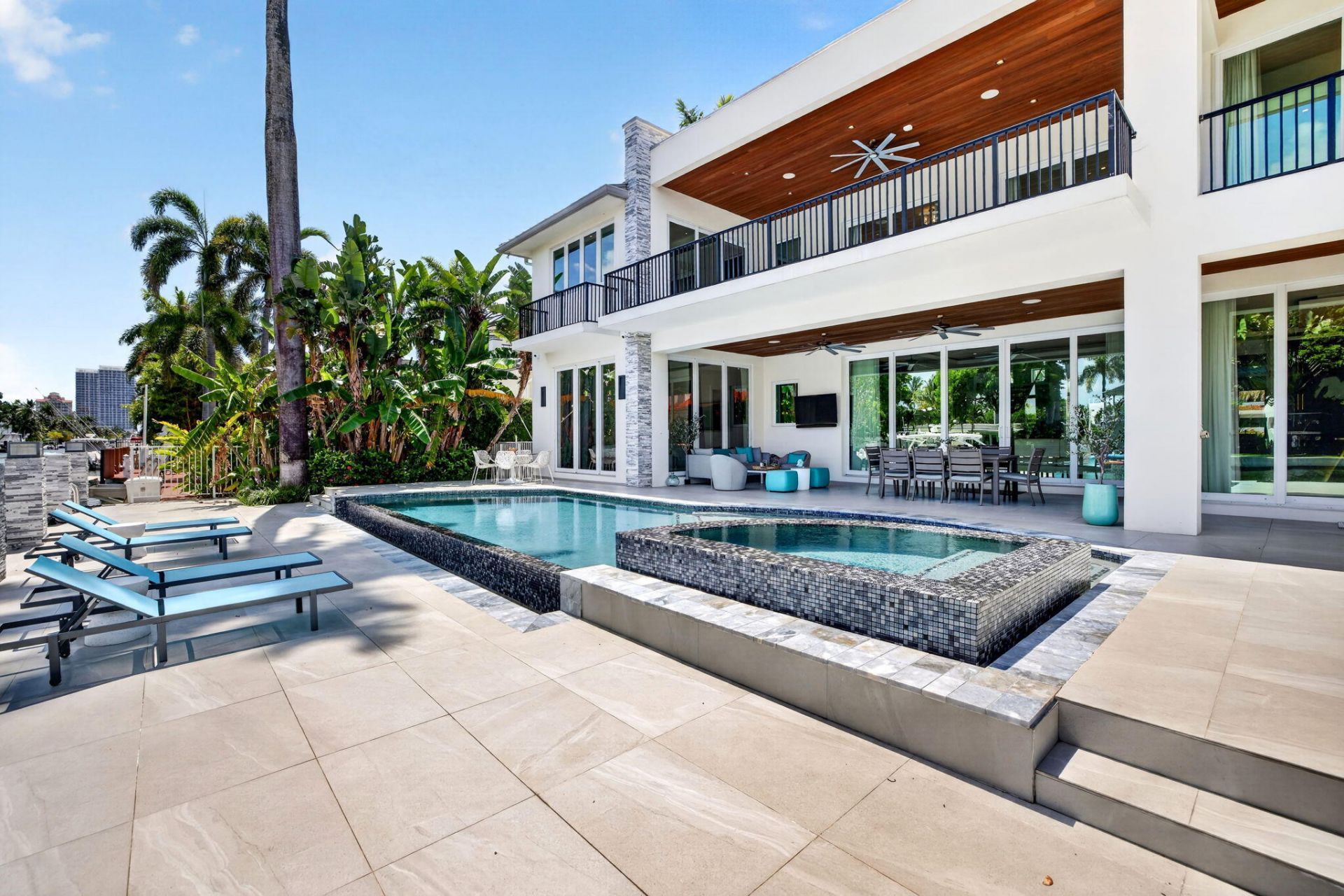 39 Pelican Drive, Fort Lauderdale, FL 33301 Photo