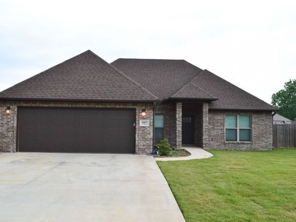 1007 S 59th Street, Paragould, AR 72450