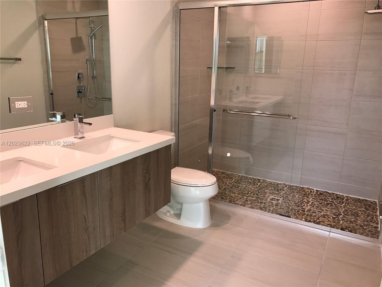 7805 NW 104th Ave, Unit 4, Doral, FL 33178 Photo