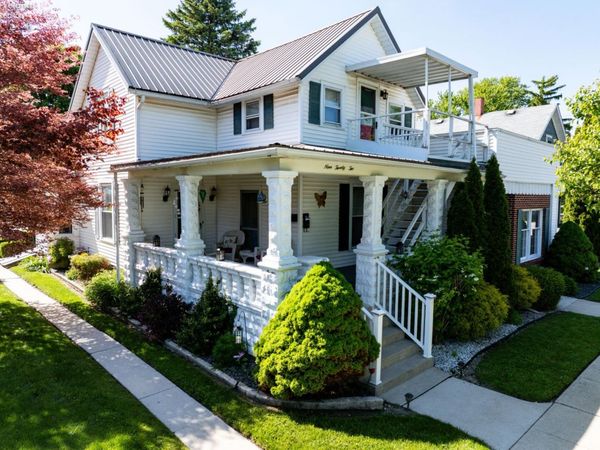 922 white avenue, Fremont, OH 43420