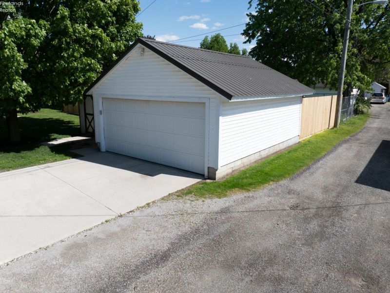 922 white avenue, Fremont, OH 43420 Photo 29