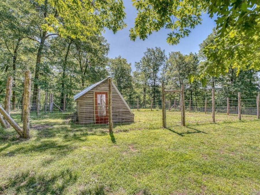 Property Image 40