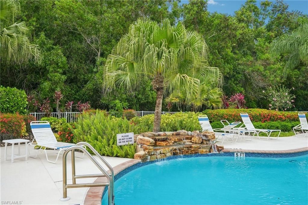 9185 Celeste Dr, Unit 1-103, Naples, FL 34113 Photo