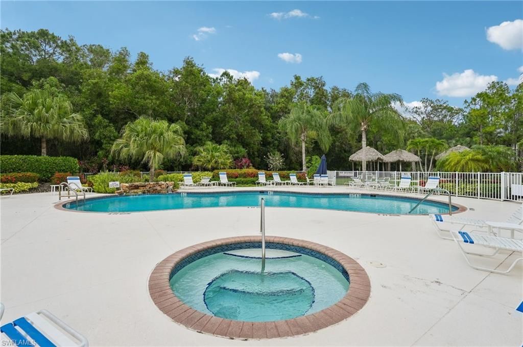 9185 Celeste Dr, Unit 1-103, Naples, FL 34113 Photo