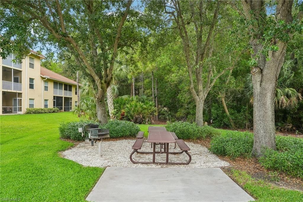 9185 Celeste Dr, Unit 1-103, Naples, FL 34113 Photo