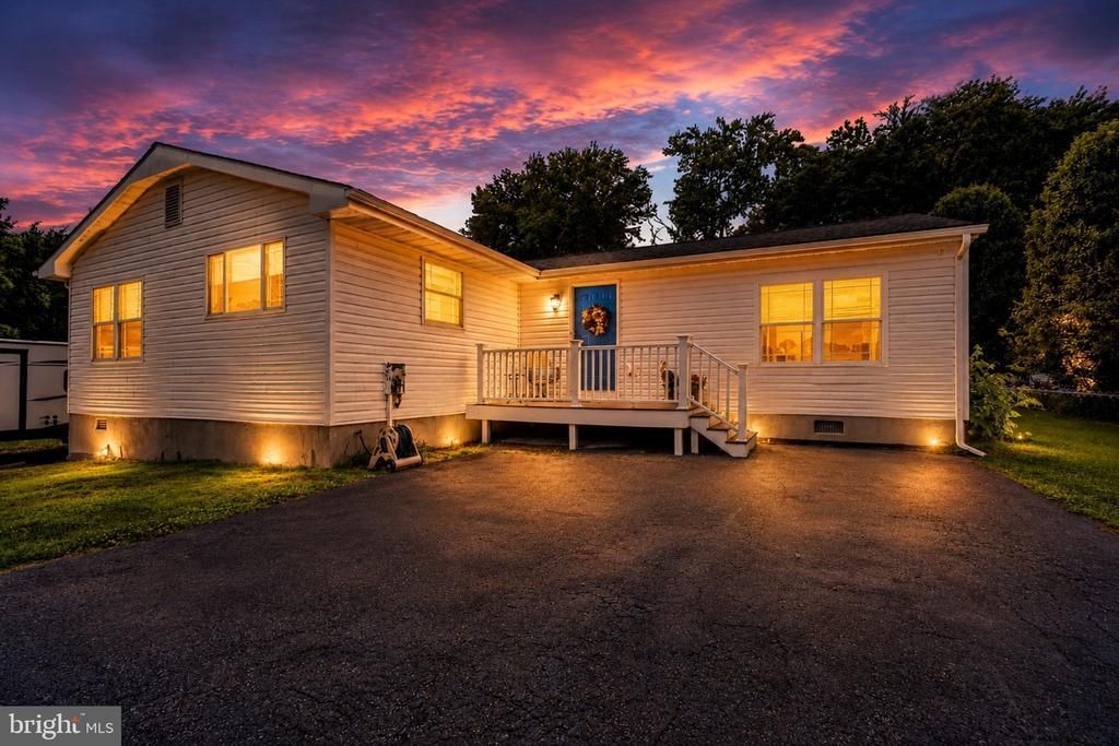 7541 Old Battle Grove Road, Dundalk, MD 21222 Main Photo