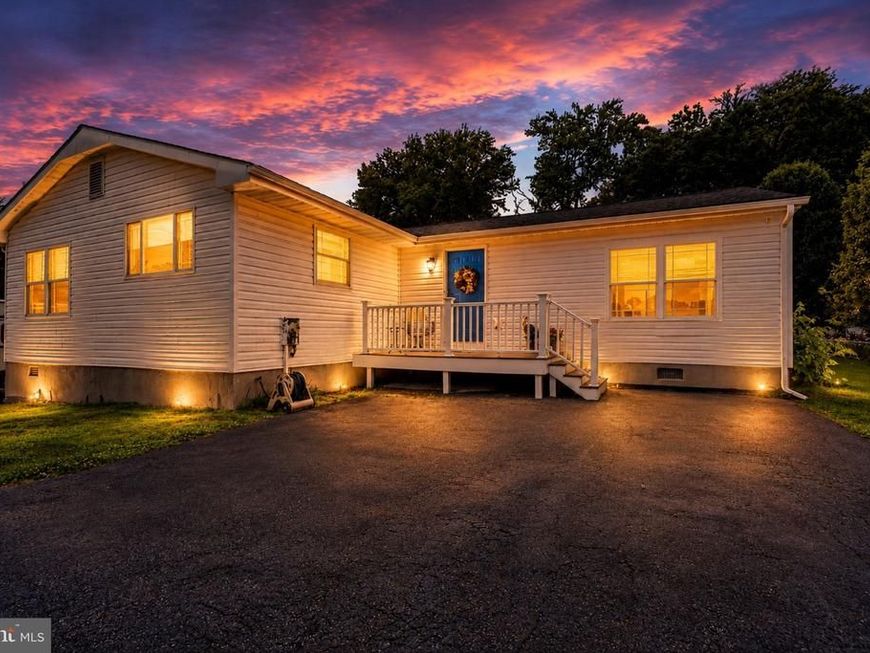 7541 Old Battle Grove Road, Dundalk, MD 21222 Main Photo