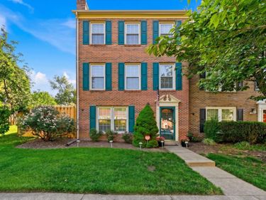 8218 DOCTOR CRAIK COURT, ALEXANDRIA, VA 22306